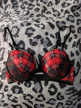 Victoria's Secret Red Plaid Lace Push-Up Bra